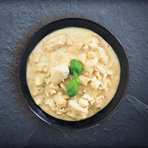 Piščančji file v smetanovi omaki s curryjem, postrežen, *cena za porcijo (cca. 200 g): 2,99 €