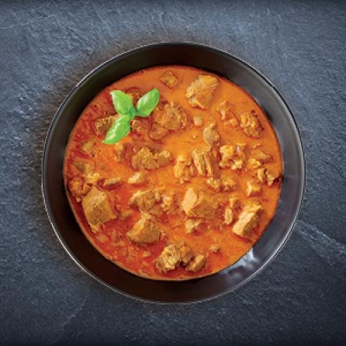 Goveji golaž Minute, postrežen, *cena za porcijo (cca. 280 g): 3,74 €